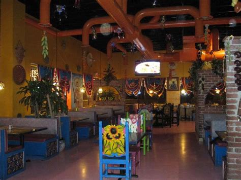 El Azteca Mexican Restaurant