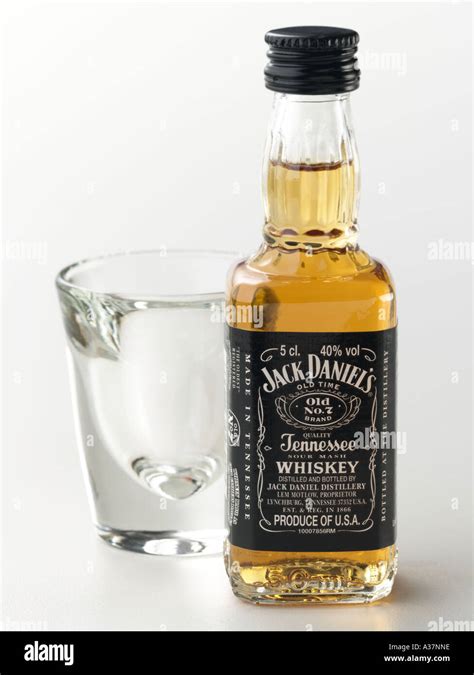 Mini whiskey bottle hi-res stock photography and images - Alamy