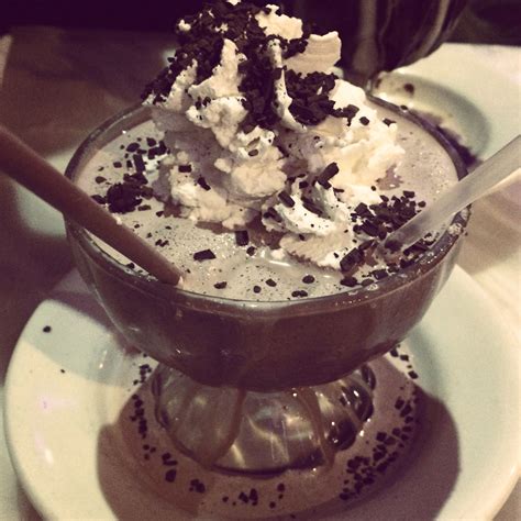 Frozen hot chocolate from Serendipity | Frozen hot chocolate, Hot ...