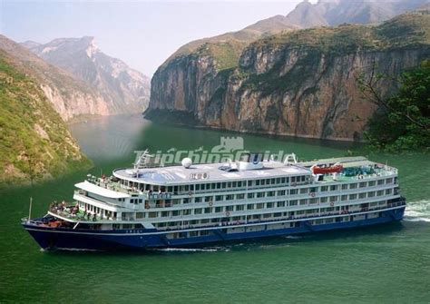 Vacation Package All Inclusive China: 8-day Zhangjiajie with Yangtze Cruise Tour