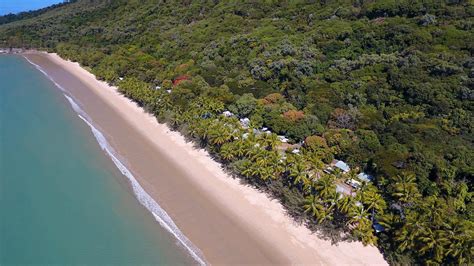 Ellis Beach bungalows for sale: Cairns holiday icon hits property ...