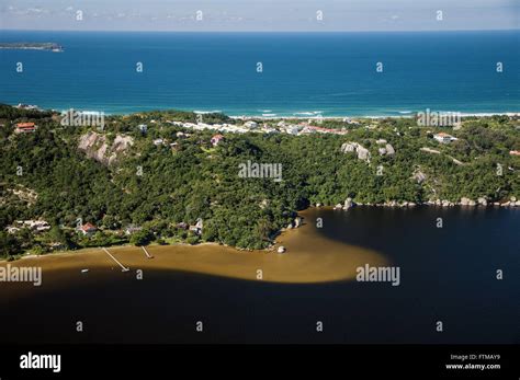 Aerial view of Lagoa da Conceicao - Incidental Island Xavier and Praia Mole Stock Photo - Alamy