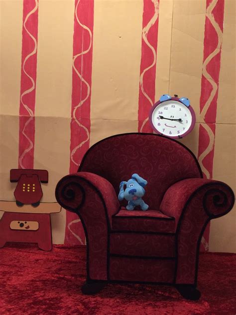 Blue's Clues living room background | Clue party, Clue themed parties, Birthday background