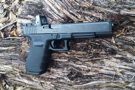 Gun Review: GLOCK 40 MOS - The Truth About Guns