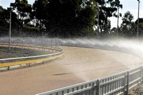 TRACK RE SURFACE | Cranbourne Greyhound Racing Club