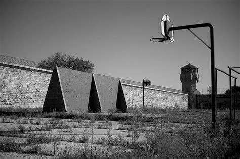 Prison Basketball Court | The basketball court at the closed… | Flickr