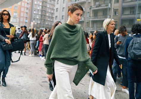 5 Minimalist Fashion Trends to Try This Fall | Vogue