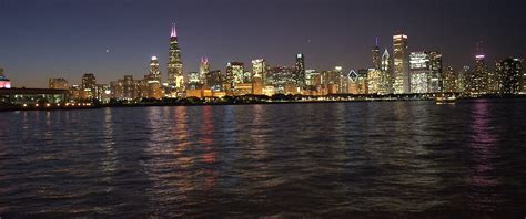 "October Pink Chicago Skyline" by DavidLSI | Redbubble