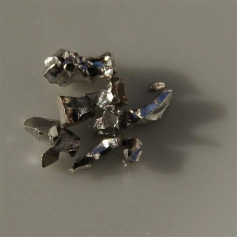 Iridium Facts, Symbol, Discovery, Properties, Uses