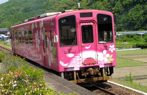 Japan’s Top 10 Scenic Train Trips–according to two “densha otaku” train ...