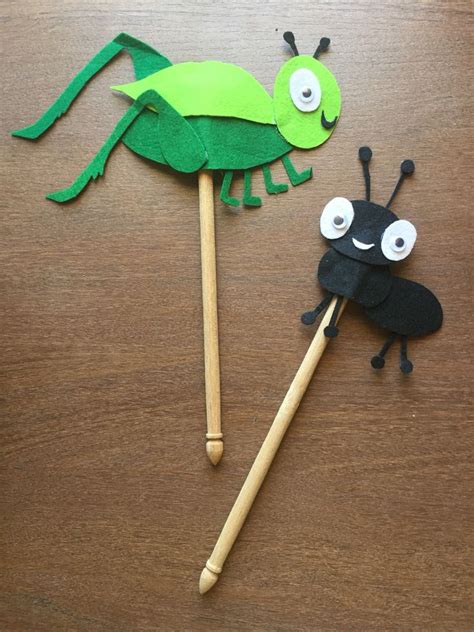 Puppets for story telling The ant and the grasshopper | Animal crafts ...