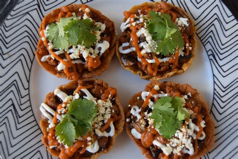 Masa Must: How To Make Sopes With Chorizo And Mushrooms - Food Republic