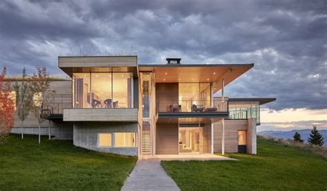 A Modern House Accentuates a Sensational Wyoming Landscape - Dwell