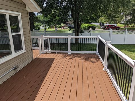 Makeover Monday: Trex Saddle Deck in Pasadena, Maryland - Fence & Deck Connection Blog