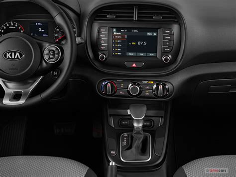 2021 Kia Soul: 120 Interior Photos | U.S. News