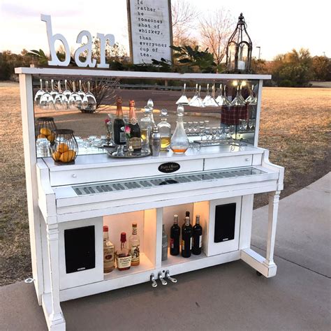 Old upright piano re-purposed into a bar. #barfurnitureideashouses | Vieux pianos, Meuble ...