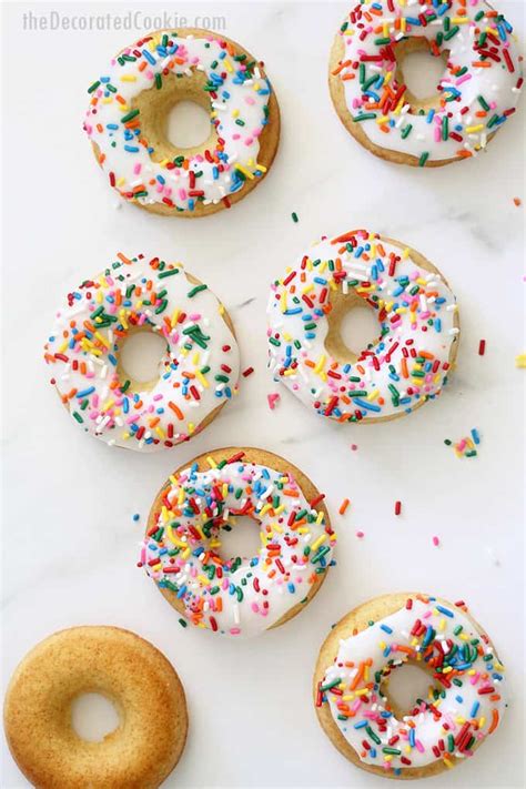 EASY BAKED DONUT RECIPE -- one-bowl, quick vanilla doughnuts