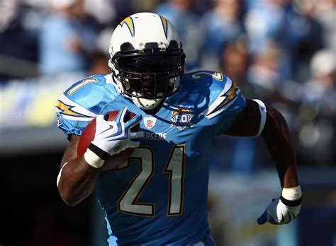 LaDainian Tomlinson Shy Again: Top 10 Running Backs Never to Win a ...