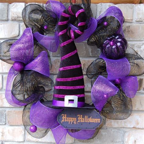 57 Awesome Purple Halloween Décor Ideas | DigsDigs