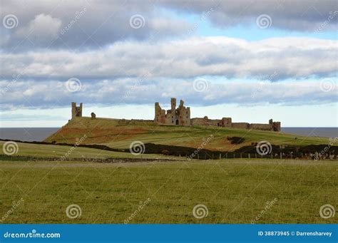 Dunstanburgh Castle Ruins in Northumberland Stock Image - Image of ...