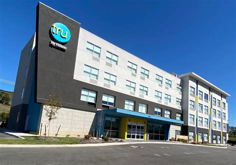 TRU BY HILTON RADFORD - Updated 2024 Prices & Hotel Reviews (Christiansburg, VA)