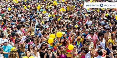 Carnaval de rua no interior de São Paulo - Transamerica Expo Center