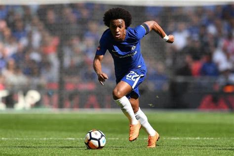 Willian refuses to confirm his Chelsea FC stay beyond the current ...