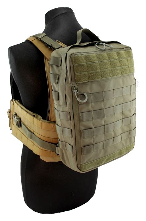 Medic backpack for plate carriers and standalone carrying