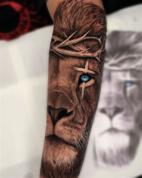 Lion Eyes Tattoo