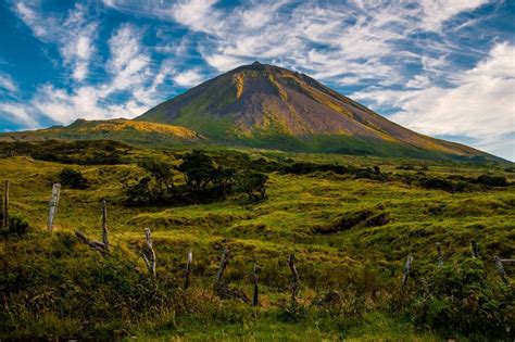 7 of the Best Treks in the Azores