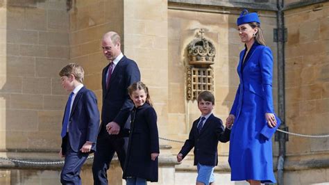 Prince William, Princess Kate and kids coordinate in royal blue for ...