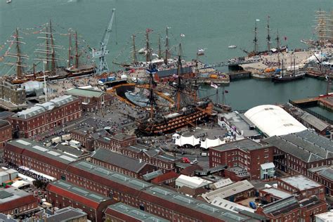 Visiting Portsmouth Historic Dockyard | englandrover.com