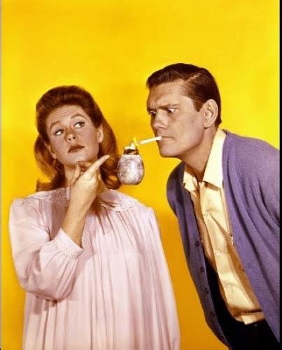 Samantha and Darrin - Bewitched Photo (2432886) - Fanpop