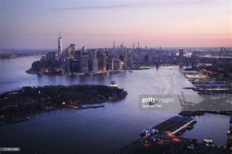 Dawn breaks over Manhattan as the city struggles to contain the... News ...