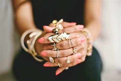 Midi Rings Show Maximum Style