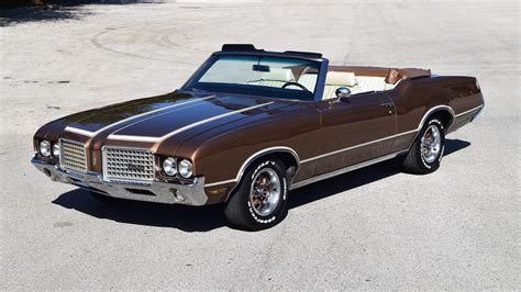 1972 Oldsmobile Cutlass Supreme Convertible | W80 | Kissimmee 2017