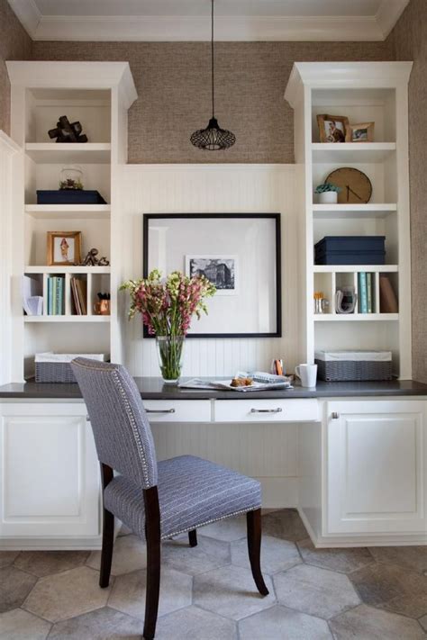 Best 24 Home Office Built In Cabinet Design Ideas to Maximize Small Space | Modern home office ...