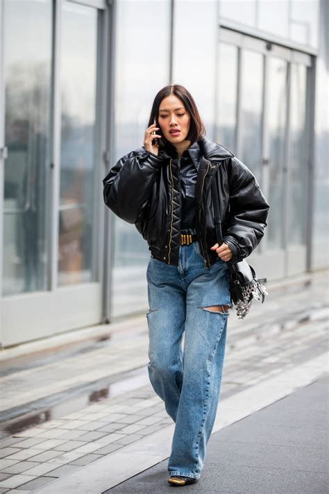 Outfits With Baggy Jeans: Embrace The Comfortable Trend