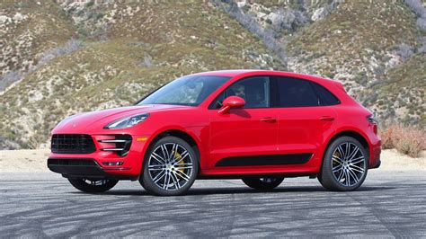 2018 Porsche Macan Turbo Review: Sports Car On Stilts