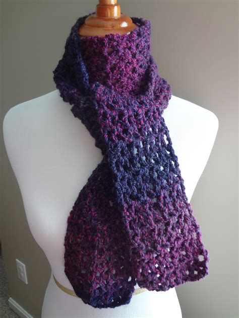 Fiber Flux: Free Crochet Pattern...Blueberry Pie Scarf!