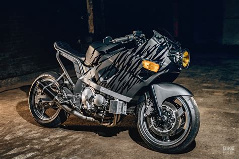 Urban Junglist: A tiger-striped ZZR600 from Holland | Bike EXIF