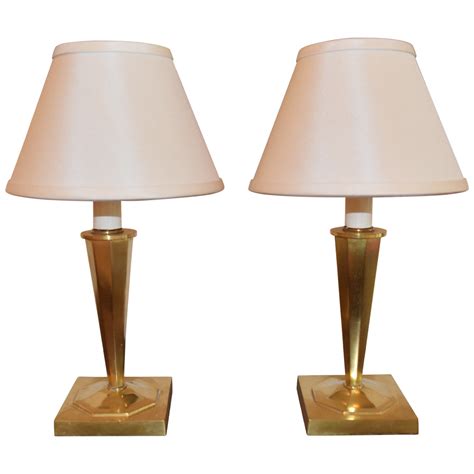 16 Vintage Table Lamps for Retro Home Decor - Warisan Lighting