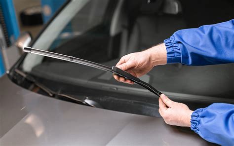 How To Turn On Rear Windshield Wipers