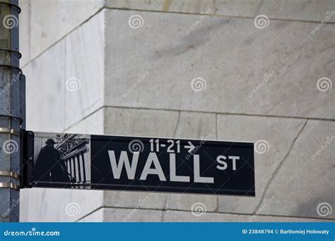 Wall Street Sign editorial stock image. Image of money - 23848794