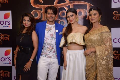 Naagin Season 2 Cast : Naagin Tv Serial Trp Reviews Cast Story - Meet the cast and learn more ...