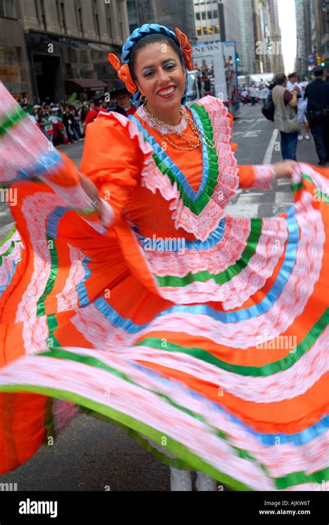 Mexican Independence Day Parade in NYC Stock Photo - Alamy