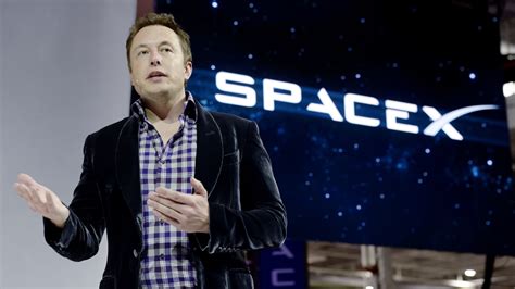 A man who worked with Elon Musk at SpaceX reveals 3 keys to success