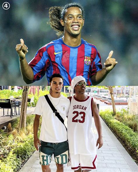 433 on Twitter: "Ronaldinho announced on @EsportsRAC1 that his 17-year ...