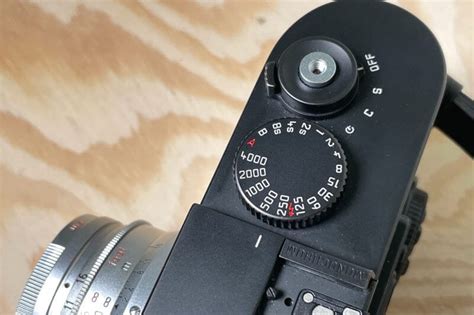 Leica M9 Monochrom (M9M) - World's First Black and White Rangefinder ...