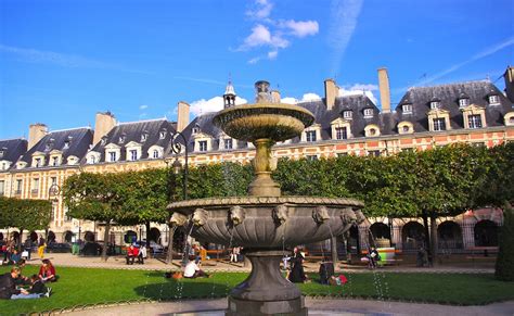 Paris Marais Quarter 2-Hour Private Walking Tour | GetYourGuide